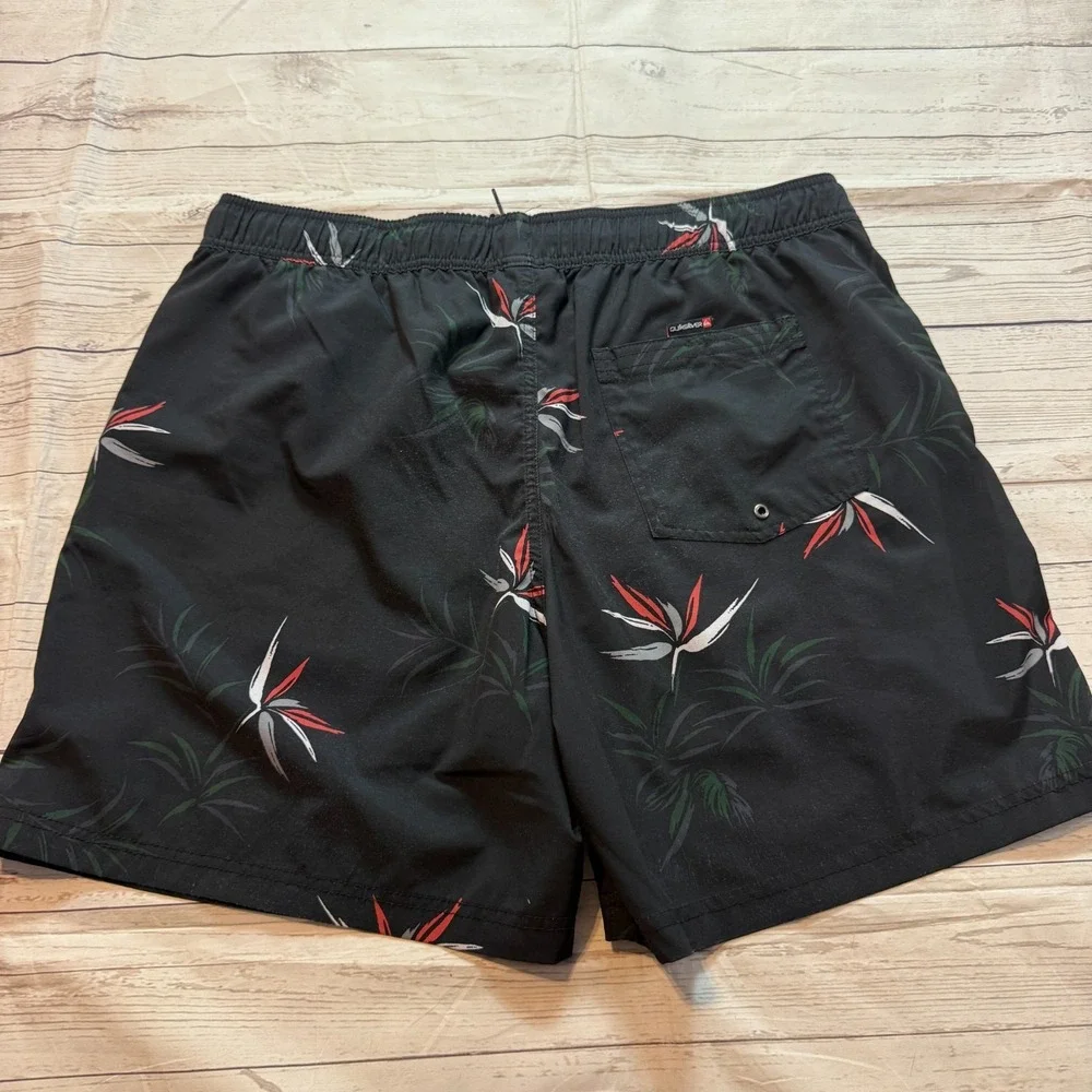Quicksilver Boardshorts Swim Trunks Black‎ Floral Men's Size XL